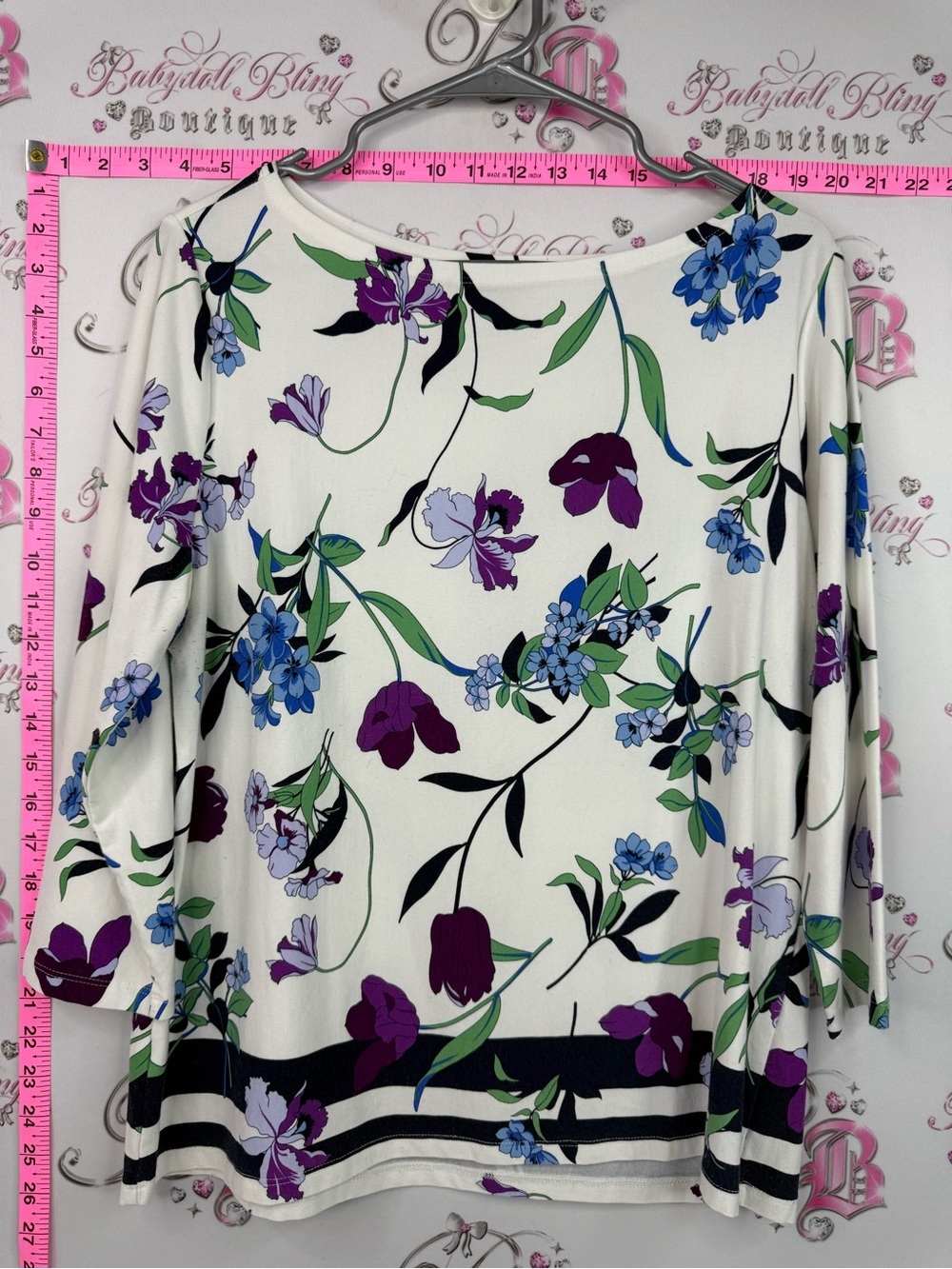 Ann Taylor Factory shirt top blouse flowers White Top with Navy Stripe Detail